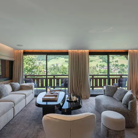 De Luxe Avec Piscine, Sauna, Salle De Sport Et Cinema - Fr-1-569-194 *