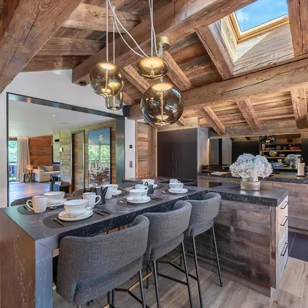 De Luxe Avec Piscine, Sauna, Salle De Sport Et Cinema - Fr-1-569-194 Chalet *